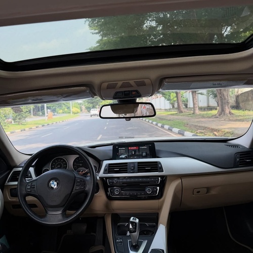 Foreign Used BMW 320i 2019– Executive Comfort Sedan