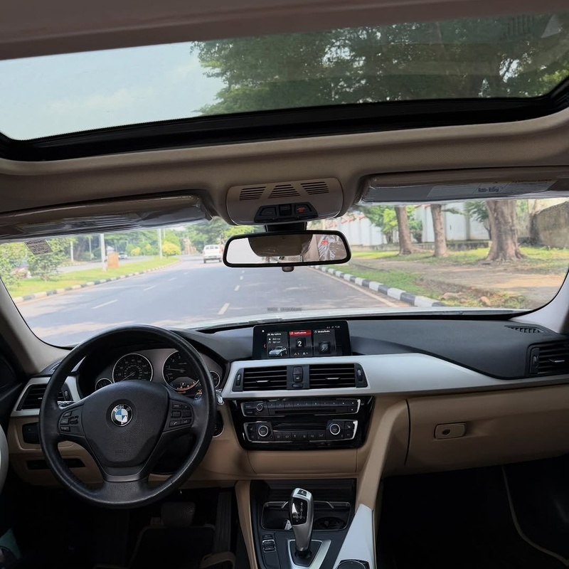 Foreign Used BMW 320i 2019– Executive Comfort Sedan image