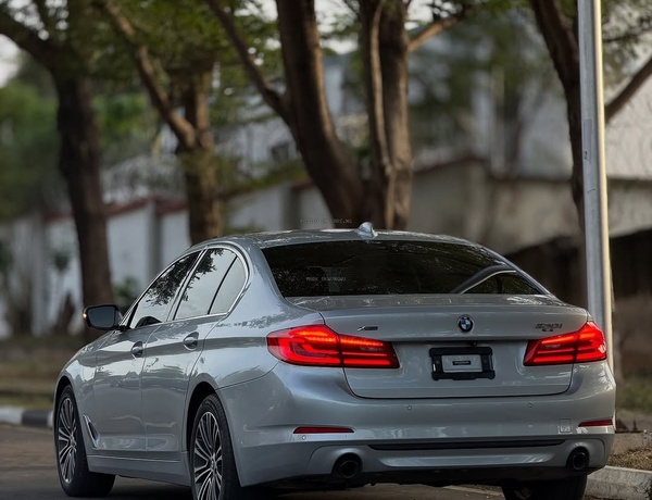 Foreign used BMW 530i 2019 model - 89k miles for Sale In Abuja