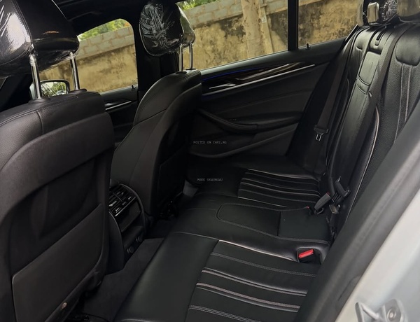 2019 BMW 530i – FOREIGN USED | EXECUTIVE LUXURY SEDAN