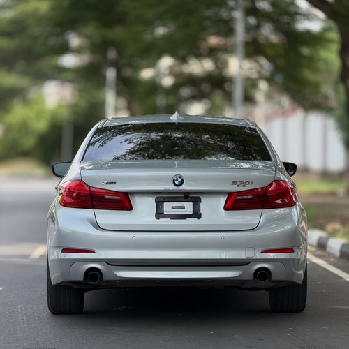 2019 BMW 530i – FOREIGN USED | EXECUTIVE LUXURY SEDAN