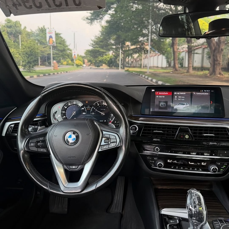2019 BMW 530i – FOREIGN USED | EXECUTIVE LUXURY SEDAN image