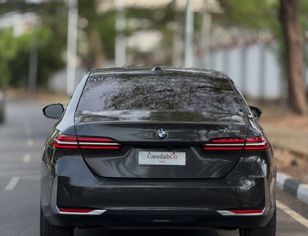 🔥 Foreign Used BMW 5 Series 2024– Luxury Sedan Ready to Drive