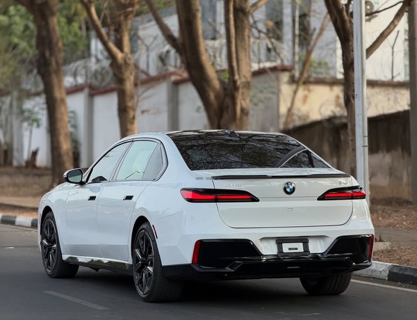Foreign Used BMW 7 Series 2025 – Executive Luxury Sedan