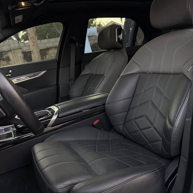 Foreign Used BMW 7 Series 2025 – Executive Luxury Sedan image