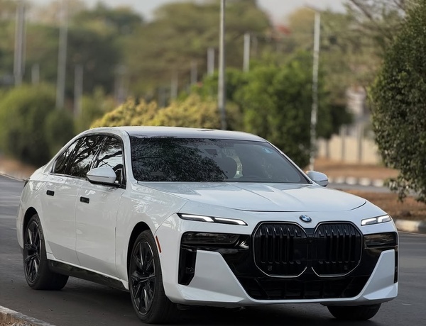 Foreign Used BMW 7 Series 2025 – Executive Luxury Sedan