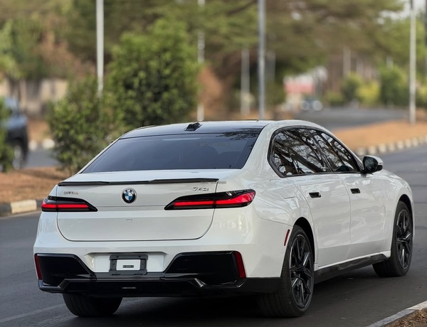 Foreign Used BMW 7 Series 2025 – Executive Luxury Sedan