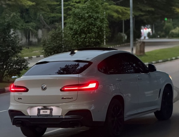 FOREIGN USED 2021 BMW X4 FOR SALE