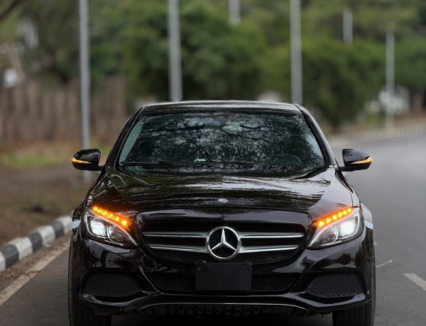 Foreign Used  Mercedes-Benz C300 2015– Clean Luxury Sedan | Buy & Drive