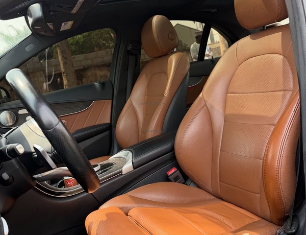 Foreign Used Mercedes Benz C300 2020 for Sale In Abuja