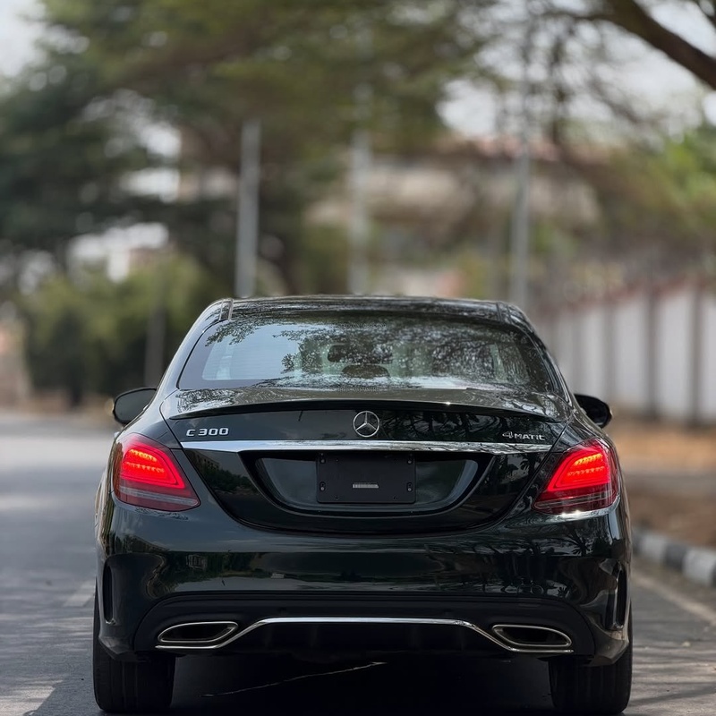 Foreign Used Mercedes Benz C300 2020 for Sale In Abuja image