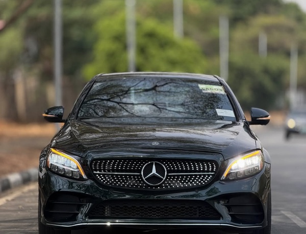 Foreign Used Mercedes Benz C300 2020 for Sale In Abuja