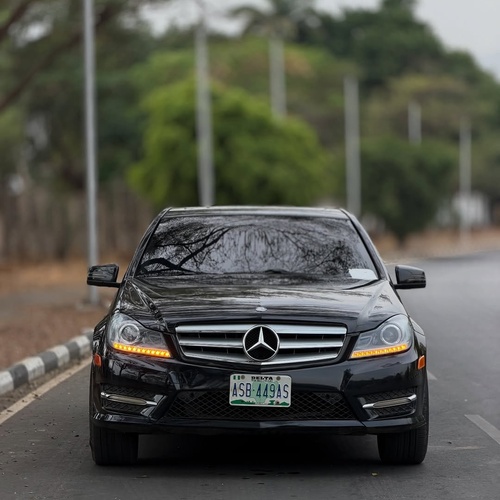 Foreign Used Mercedes-Benz C300 – 2013 for Sale in Abuja