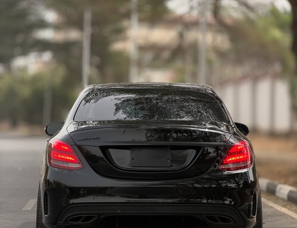 Foreign Used 2017 Mercedes Benz C43 AMG for Sale In Abuja