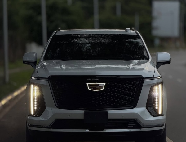 FOREIGN USED 2025 CADILLAC ESCALADE 600 FOR SALE