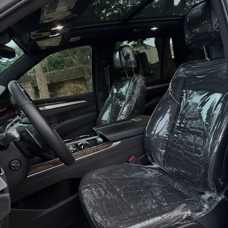 FOREIGN USED 2025 CADILLAC ESCALADE 600 FOR SALE image