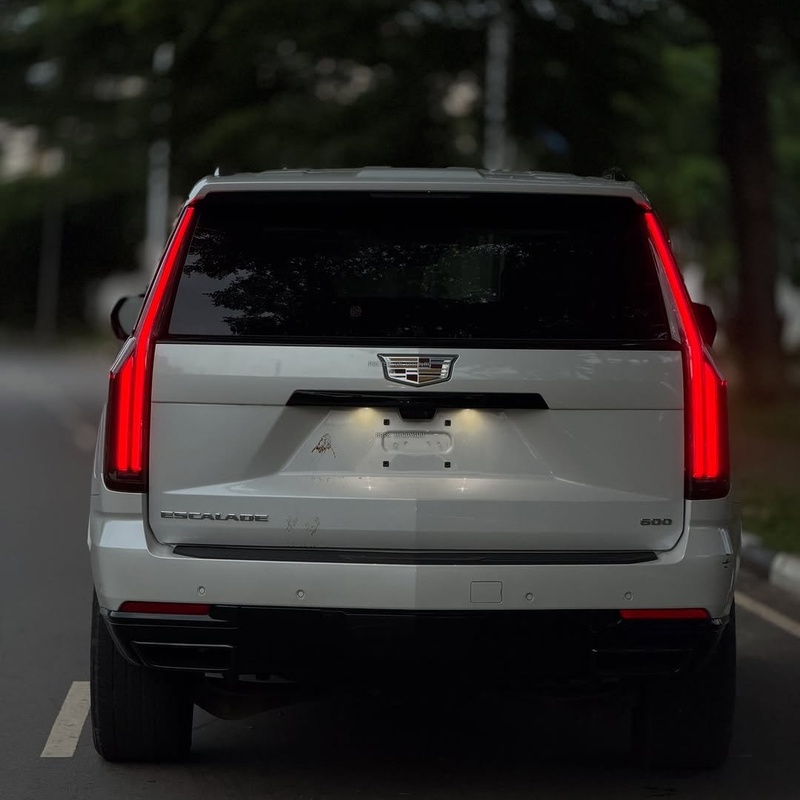 FOREIGN USED 2025 CADILLAC ESCALADE 600 FOR SALE image