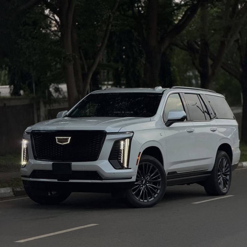 FOREIGN USED 2025 CADILLAC ESCALADE 600 FOR SALE image