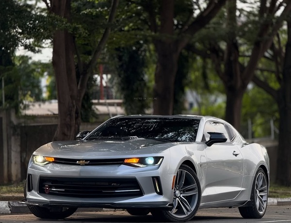 Foreign Used Camaro RS 2023– Bold, Sporty & Eye Catching