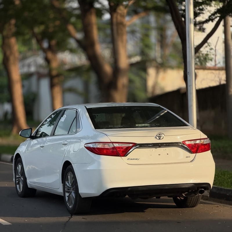 Foreign Used Toyota Camry SE 2017 – Durable & Daily Use Ready image