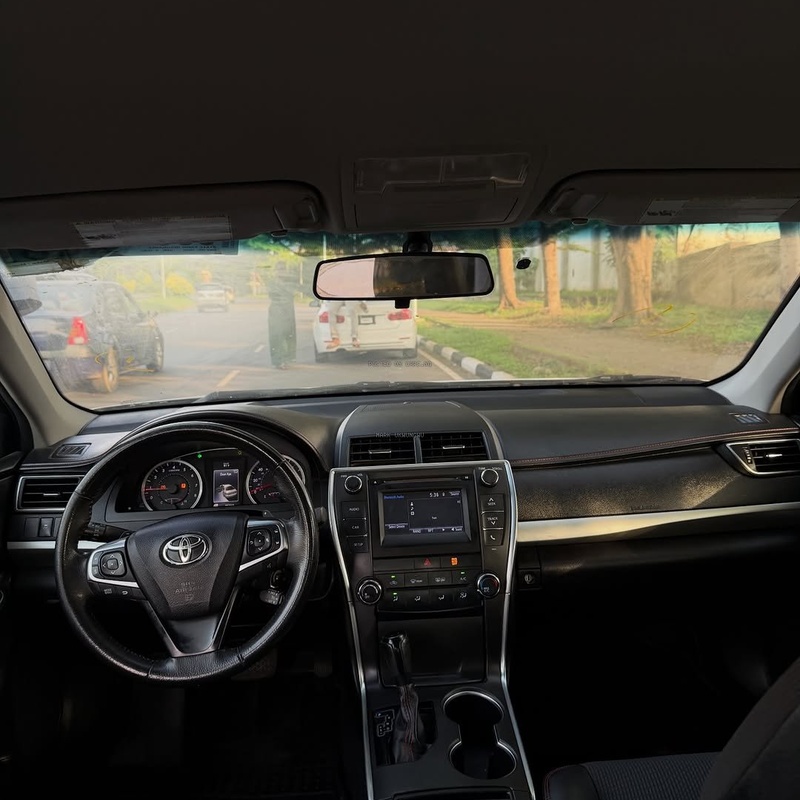 Foreign Used Toyota Camry SE 2017 – Durable & Daily Use Ready image
