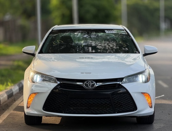 Foreign Used Toyota Camry SE 2017 – Durable & Daily Use Ready