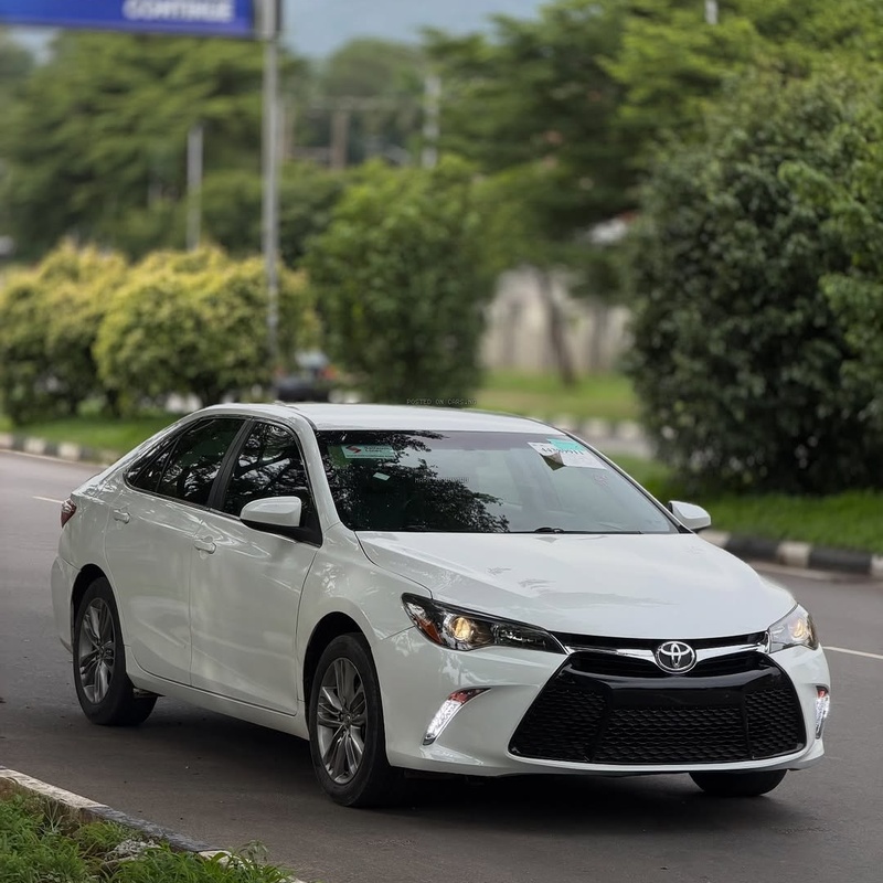 Foreign Used Toyota Camry SE 2017– Reliable & Affordable Sedan image
