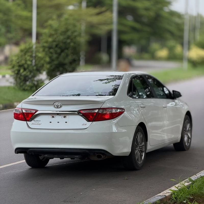 Foreign Used Toyota Camry SE 2017– Reliable & Affordable Sedan image