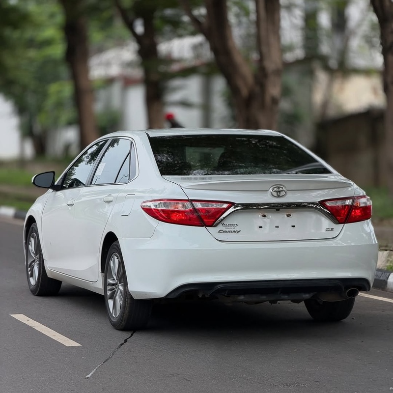 Foreign Used Toyota Camry SE 2017– Reliable & Affordable Sedan image