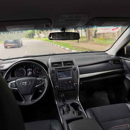 Foreign Used Toyota Camry SE 2017– Reliable & Affordable Sedan