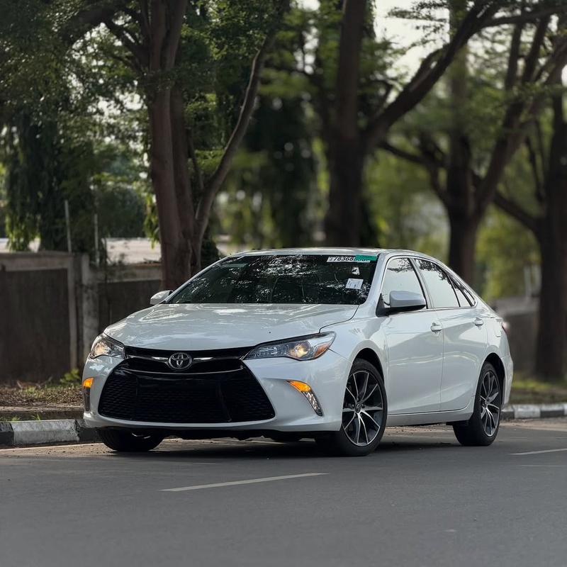 2017 TOYOTA CAMRY XSE – FOREIGN USED | SPORT LUXURY SEDAN image