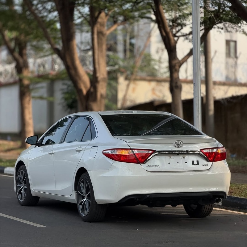 2017 TOYOTA CAMRY XSE – FOREIGN USED | SPORT LUXURY SEDAN image