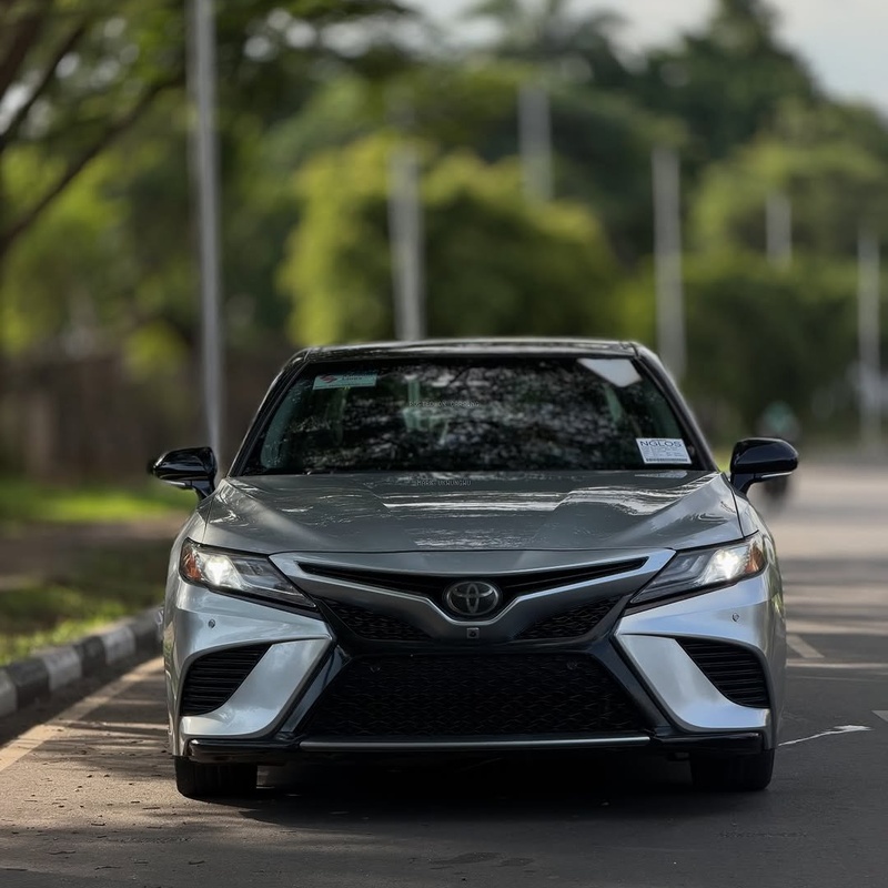 2018 TOYOTA CAMRY XSE – FOREIGN USED | PREMIUM SPORT LUXURY SEDAN image