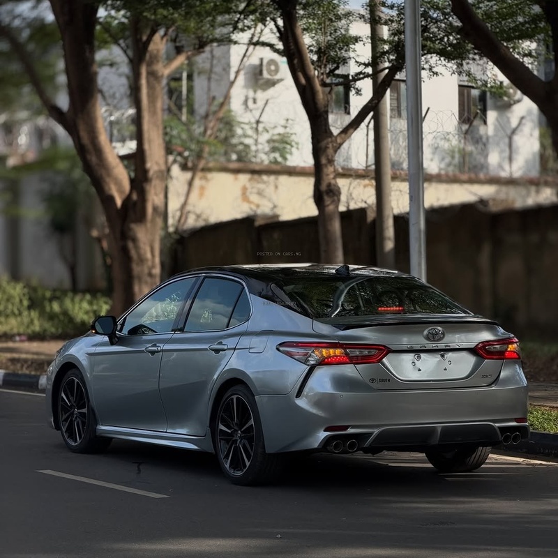 2018 TOYOTA CAMRY XSE – FOREIGN USED | PREMIUM SPORT LUXURY SEDAN image