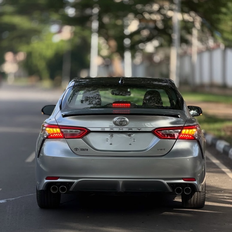 2018 TOYOTA CAMRY XSE – FOREIGN USED | PREMIUM SPORT LUXURY SEDAN image