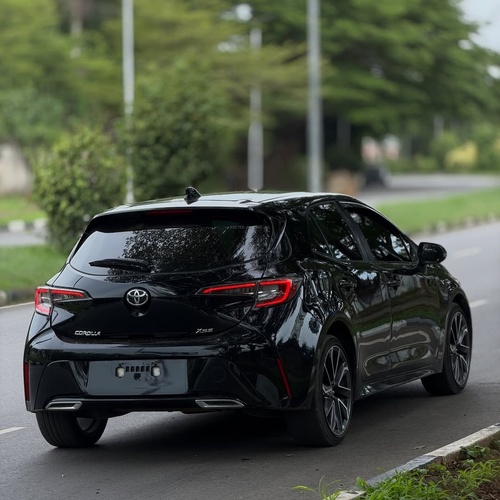 Foreign Used Toyota Corolla XSE Hatchback 2021 – Stylish & Reliable