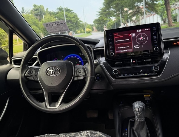 Foreign Used Toyota Corolla XSE Hatchback 2021 – Stylish & Reliable