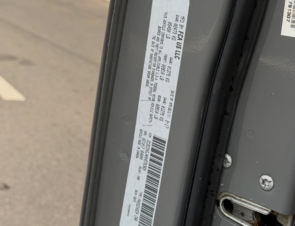 DODGE CHARG 2017 FOR SALE IN ABUJA