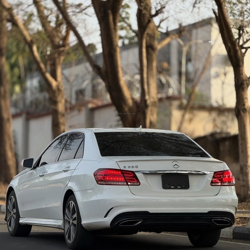Foreign Used Mercedes-Benz E350 2014 for Sale In Abuja