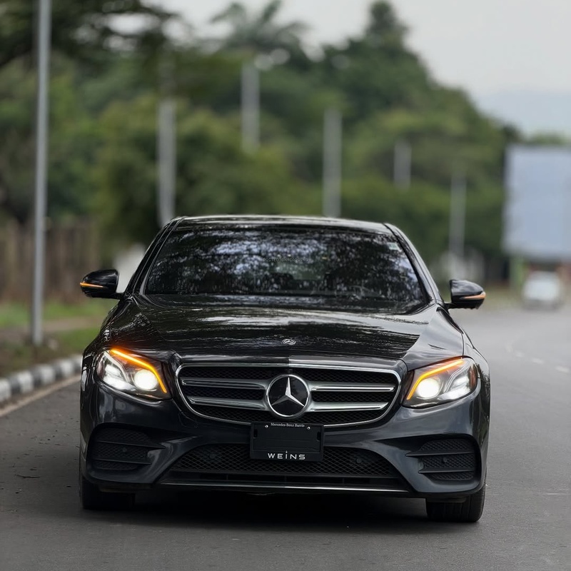 2018 MERCEDES-BENZ E400  FOREIGN USED | LUXURY EXECUTIVE SEDAN image