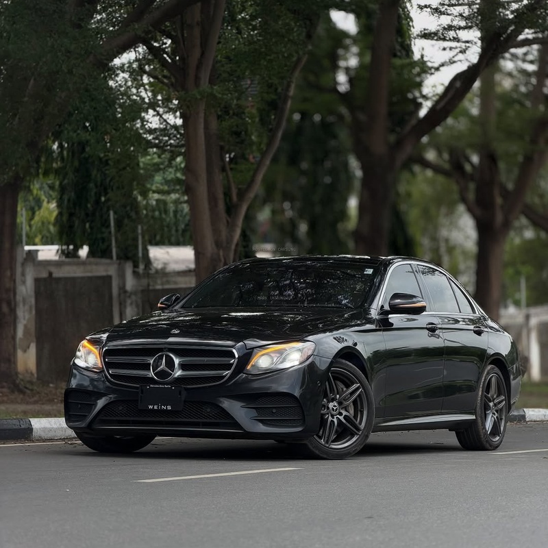 2018 MERCEDES-BENZ E400  FOREIGN USED | LUXURY EXECUTIVE SEDAN image