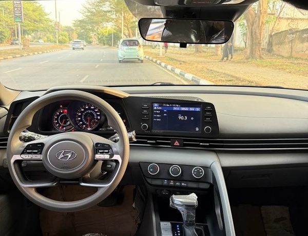 FOREIGN USED HYUNDAI ELANTRA 2021 FOR SALE IN ABUJA