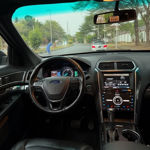 Foreign Used Ford Explorer 2015 – Clean SUV | Buy & Drive