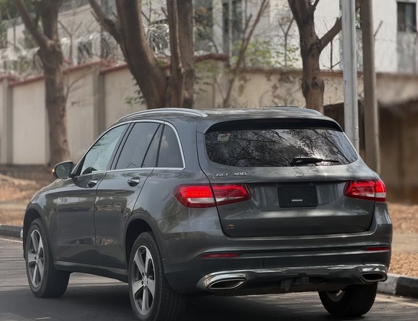 Foreign Used  Mercedes-Benz GLC300 2017– Priced to Sell Fast