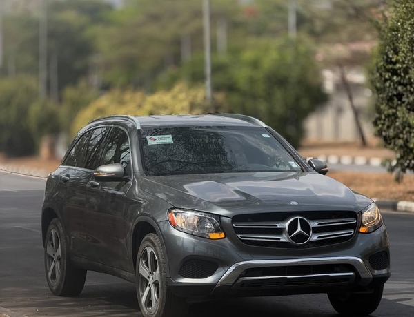 Foreign Used  Mercedes-Benz GLC300 2017– Priced to Sell Fast