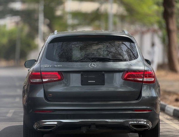 Foreign Used  Mercedes-Benz GLC300 2017– Priced to Sell Fast