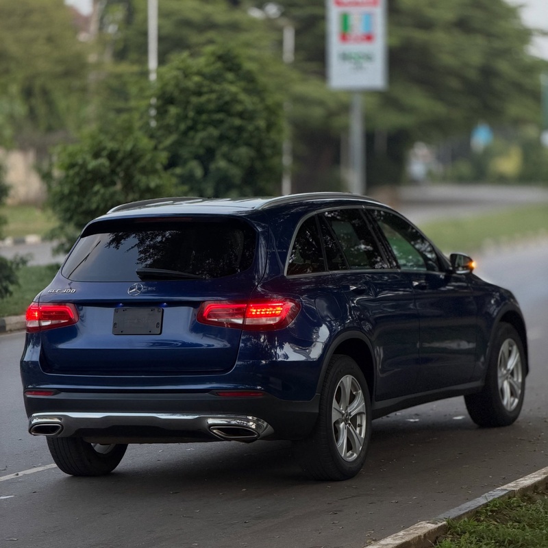 Foreign Used Mercedes-Benz GLC300 2017 in Abuja image