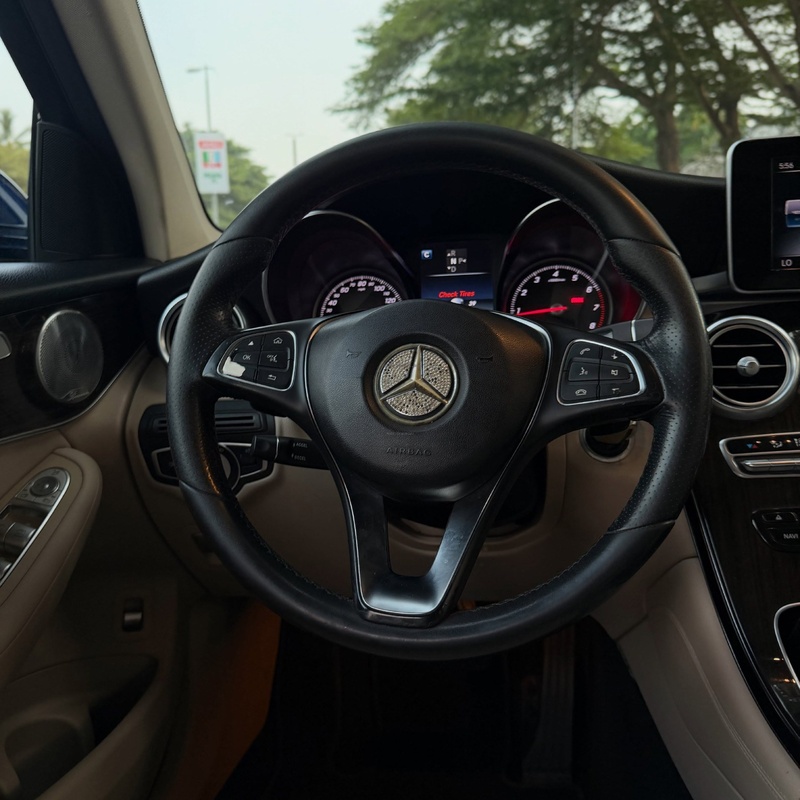 Foreign Used Mercedes-Benz GLC300 2017 in Abuja image