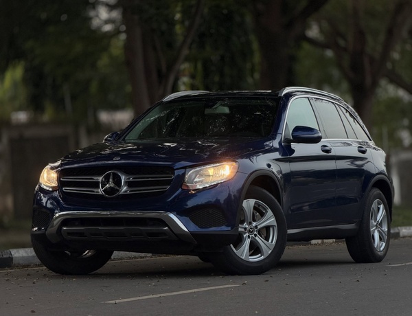 Foreign Used Mercedes-Benz GLC300 2017 in Abuja