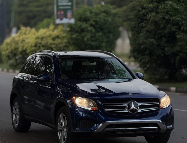 Foreign Used Mercedes-Benz GLC300 2017 in Abuja